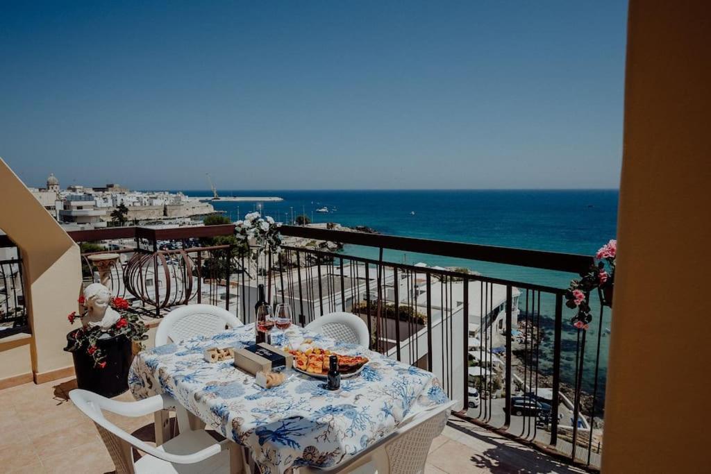 Ferienwohnung La Terrazza Sul Mare By Monholiday Monopoli Exterior foto