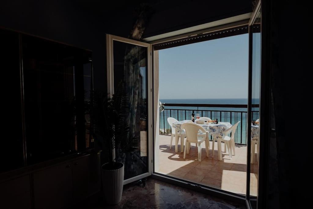 Ferienwohnung La Terrazza Sul Mare By Monholiday Monopoli Exterior foto